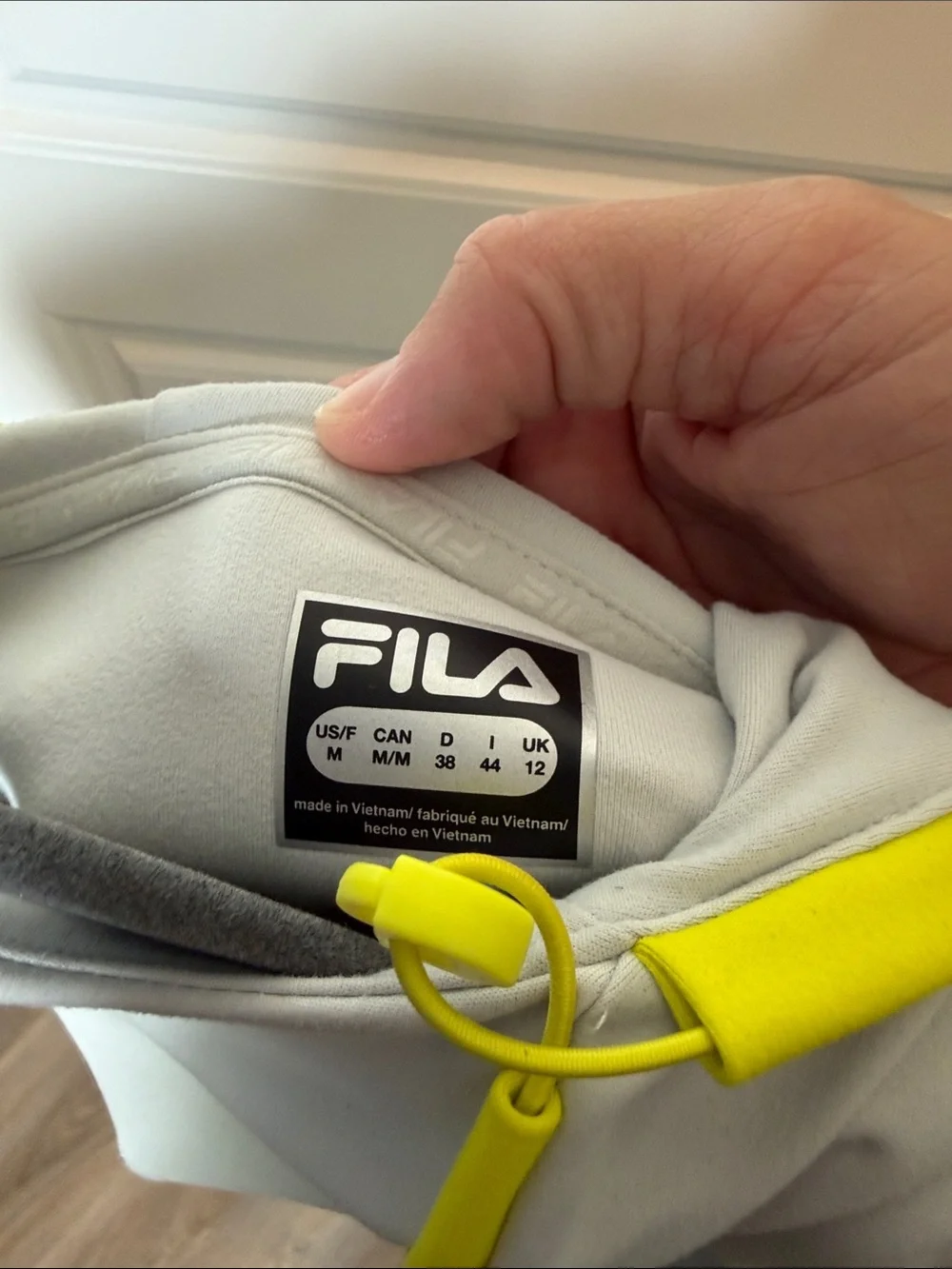 Fila light gray